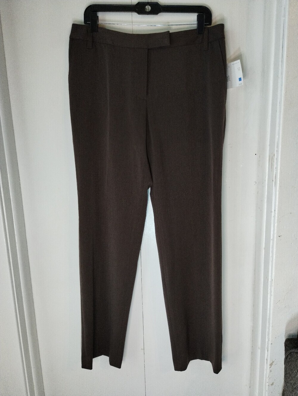 Liz Claiborne Straight Leg Dress Pants in Dark Brown